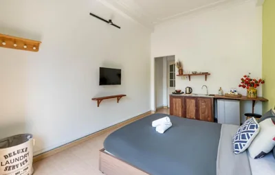 Estudio — HoLo Fairy House Saigon - Serviced Homestay